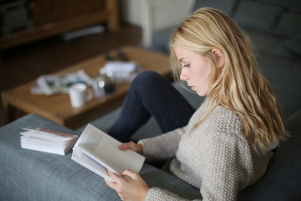 Best Personal Finance Books for Young Adults (Teens and Tweens)